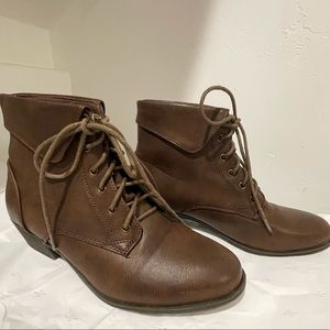 Top Moda Brown Booties 6.5W